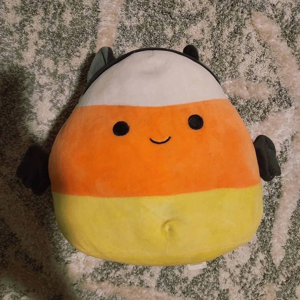 KELLYTOY Delie the Candy Corn Bat Squishmallow — Halloween Collection 8